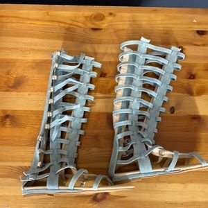 Knee high gladiator sandles